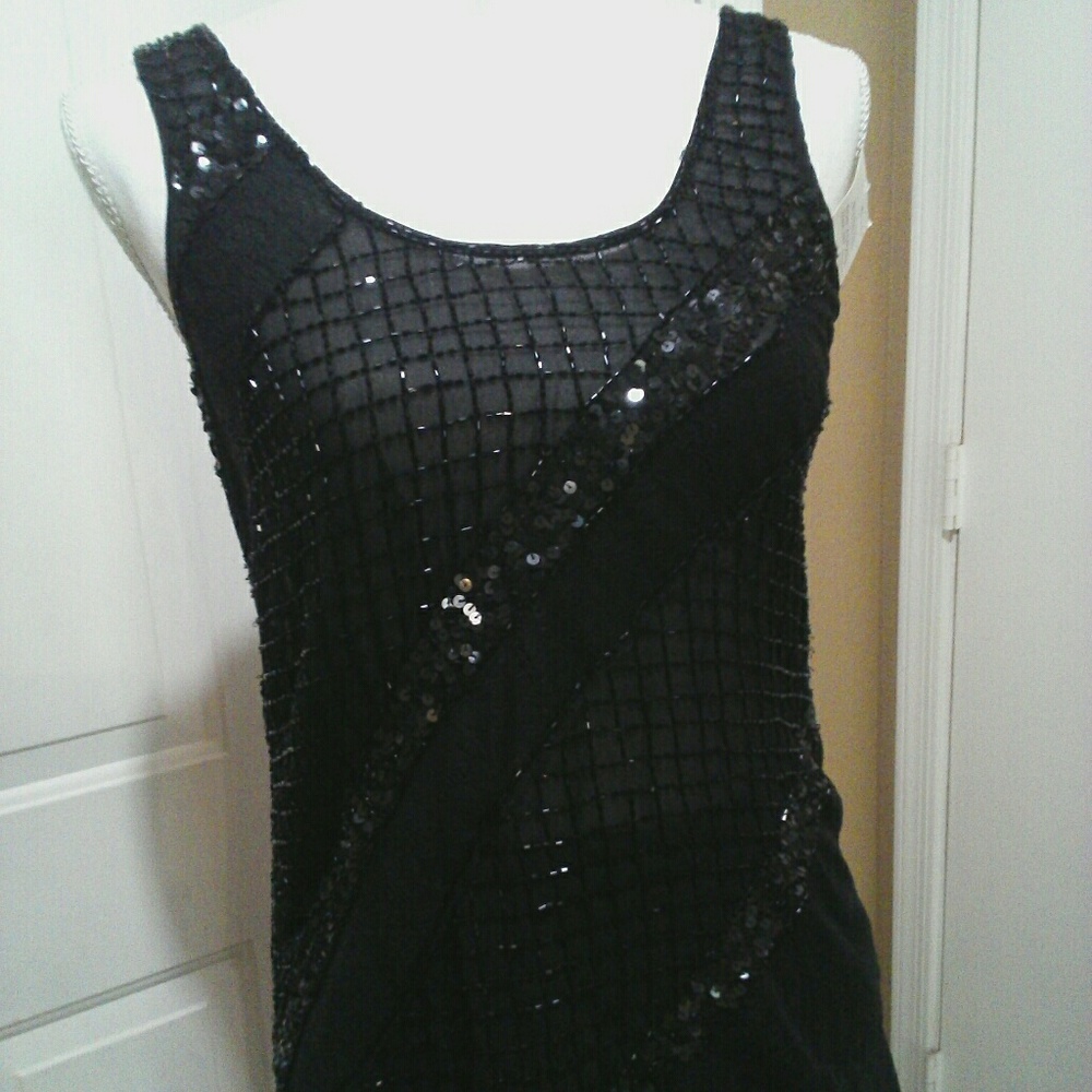🌺 NWT Black Matty M Sequined Blouse